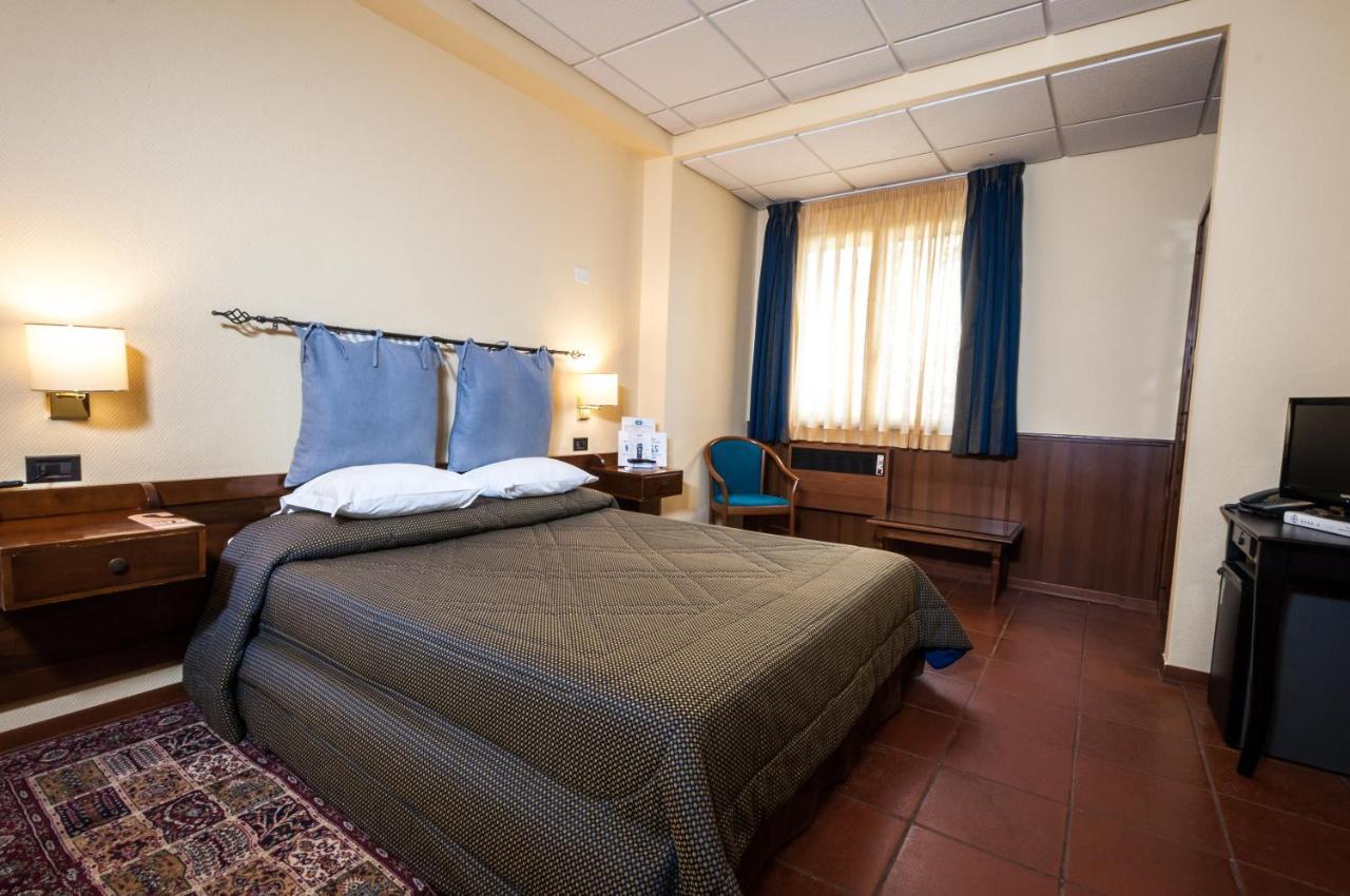Corsaro Etna Hotel&Spa Nicolosi Exterior photo